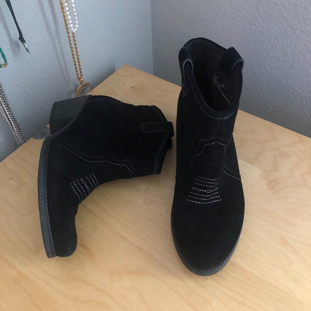 Clarks Artisan Zania Ankle Boots Womens US 8.5 Black Suede Western Cowboy - Picture 4 of 13